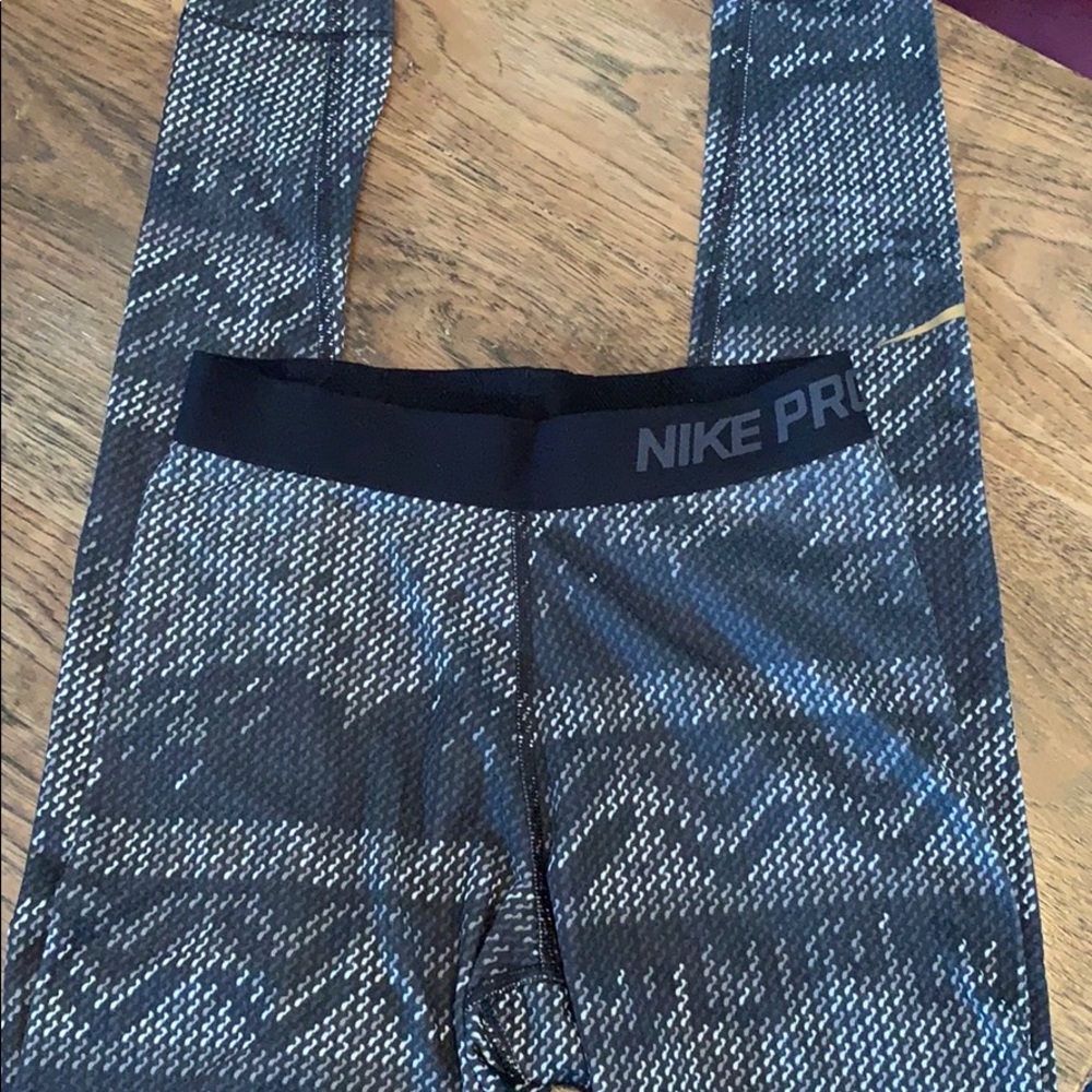 Nike dri fit pants - Picture 1 of 3